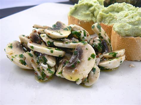 Salade De Champignons De Paris Crus Une Cuisine Pour Voozenoo