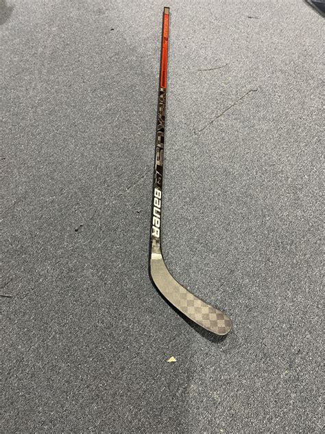 New Bauer Nexus 2n Pro 2nproxl Pro Stock Stick Detroit Red Wings