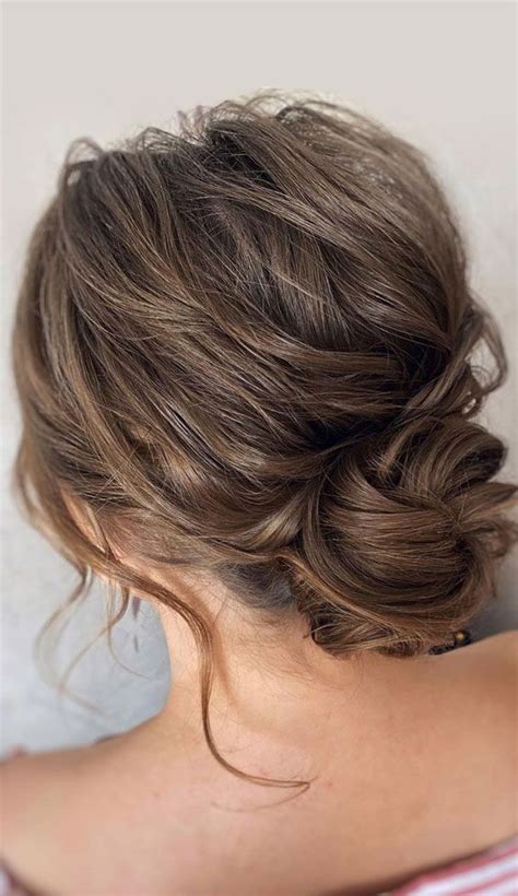 32 Classy Pretty Modern Messy Hair Looks Pretty Brunette Textured Messy Bun Artofit