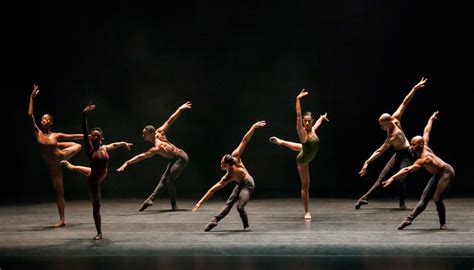 Complexions Contemporary Ballet Deserves Better Choreography