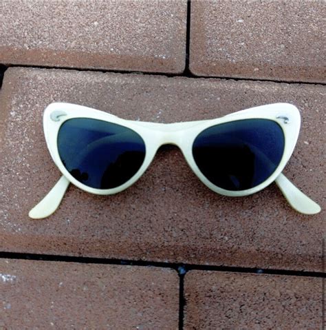 1950s 50s Cats Eye Sunglasses Sunnies Audrey Hepburn … Gem