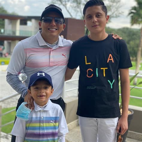 Edwin Luna Y Las Fotos Que Demuestran Que El Hijo Mayor De Kimberly