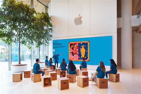 Apple Bkc In Mumbai Opens For Customers This Tuesday Apple Uk