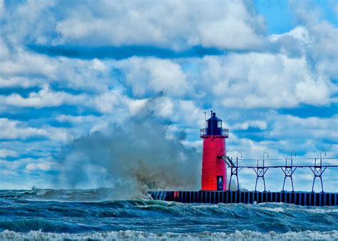 Larry Wilkinson Photography | Great Lakes Lighthouses