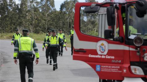 La Dgt Certifica Que Solo Dos Ocupantes Del Coche Accidentado En Xove Llevaban Cinturón