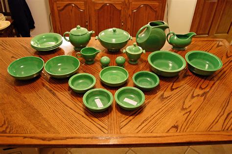 Medium Green Vintage Fiestaware Fiesta Kitchen Chartreuse Lemon Grass Nespresso Cups Shades