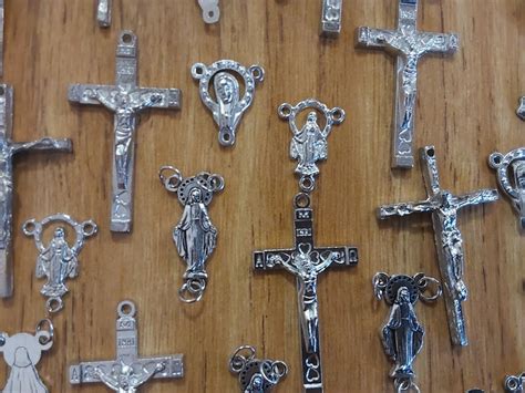 Assortment Pc Catholic Rosary And Centerpiece And Crucifix For