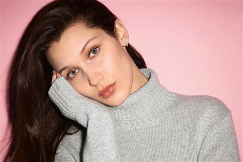 Vous serez étonné La plus belle mannequin Bella Hadid a partagé ses