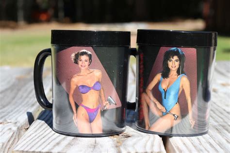 Vtg Snap On Tools Insulated Toolmate Girl Bikini Thermo Serv Mugs