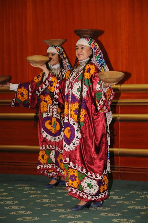 Suzani Decor | Tajik ethnic traditional dresses, Tajikistan.