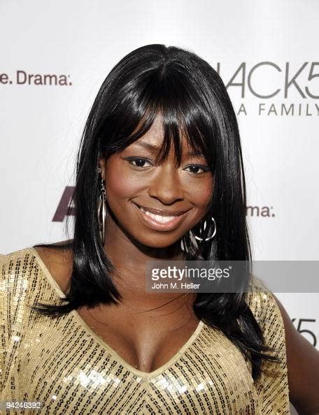 Actress Rae'Ven Larrymore Kelly attends The Jacksons A Family Dynasty ...