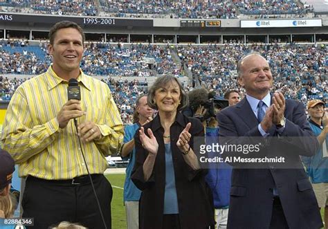 196 Tony Boselli Jaguars Stock Photos High Res Pictures And Images