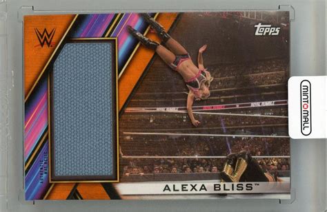 ミントモール MINT 新宿店 2020 TOPPS WWE Women s Division Mat Relics Orange