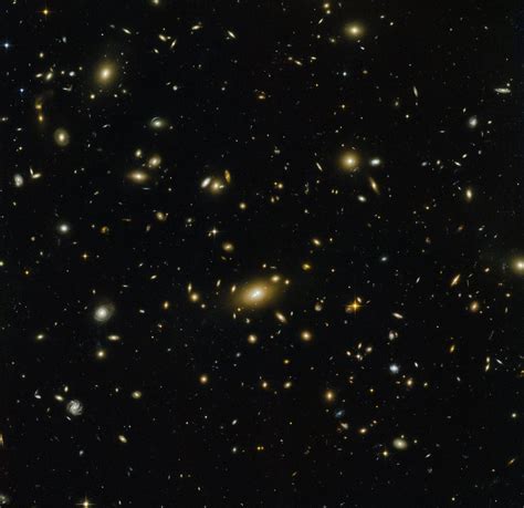 Cosmic RELICS | ESA/Hubble