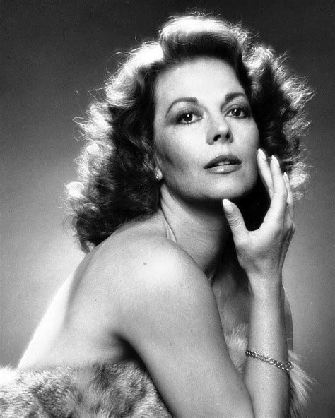 Pin By Stephanie Sunderland On Natalie In The 1970s Natalie Wood