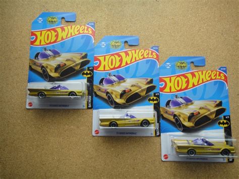 Hot Wheels Batmobile Tv Serie Batman Dorado MercadoLibre