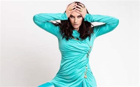 Laura Pausini I Look Atelier Versace Per La Finale Dell Eurovision