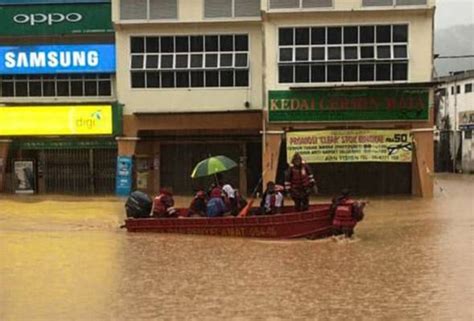 Mangsa Banjir Di Pahang Perak Selangor Terengganu Terus Meningkat