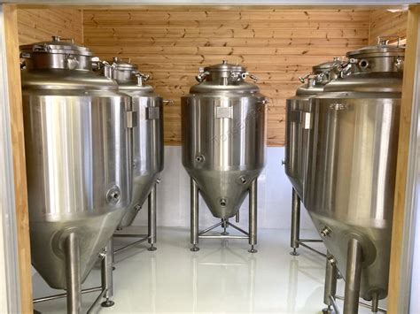 200l Conical Beer Fermenter ，nano Brewery Pressurisable Jacketed