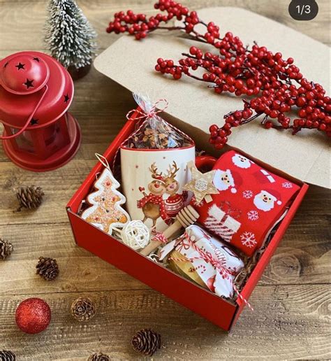 Épinglé sur Бокси | Panier gourmand noel, Paniers cadeaux de noël ...