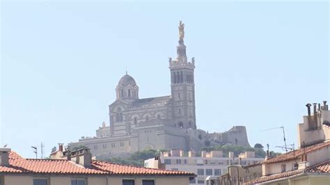 Visite du pape à Marseille comment la ville se prépare à un événement