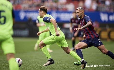 El Amorebieta Cae 5 0 En El Derbi Ante El Eibar En Ipurua Dotb