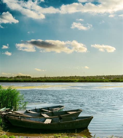 Boats On River Stock Photo Image Of River Scene Outdoor 31444788