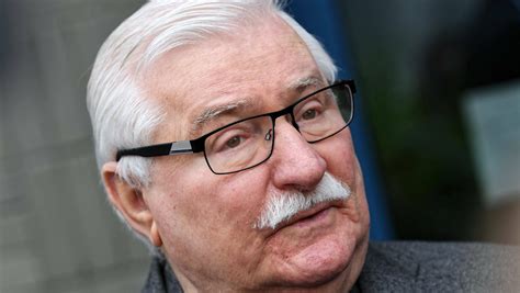 Lech Wałęsa odpowiada Sławomirowi Cenckiewiczowi Wiadomości