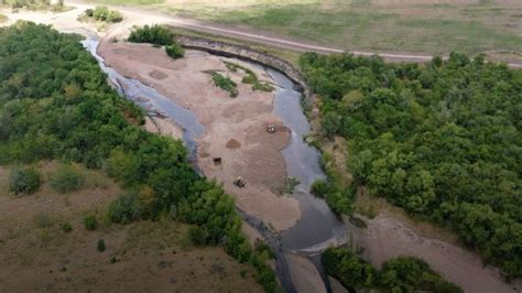 Crisis hídrica en Uruguay consumo de agua salada y bidones sin stock