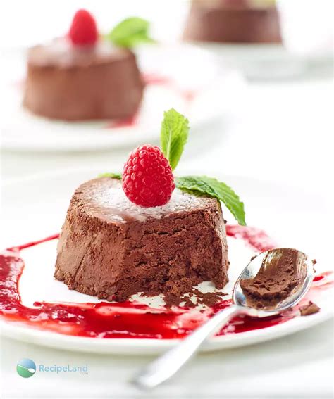 Easy Chocolate Raspberry Mousse Recipe