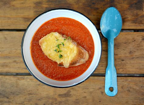 Sopa de Tomate Rostizado Nutritiva Colorida y Fácil