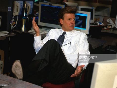 CNBC’s Editor Joe Kernen – Married Biography