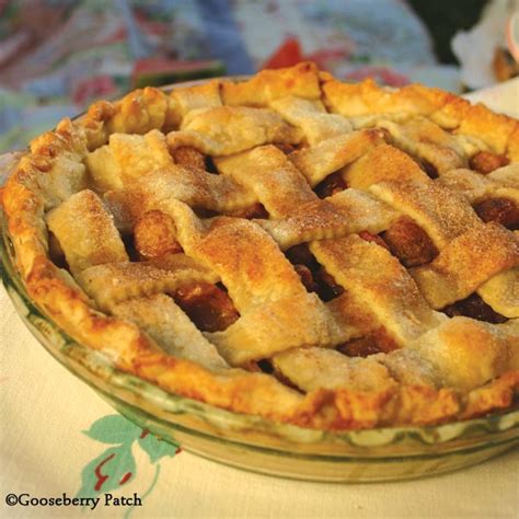 Gooseberry Patch Recipes Lattice Topped Cherry Pie From Get Togethers With Gooseberry Patch