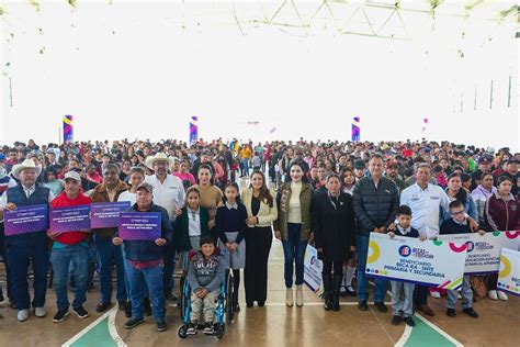 TERE JIMÉNEZ REFRENDA SU COMPROMISO CON LOS MUNICIPIOS ENTREGA