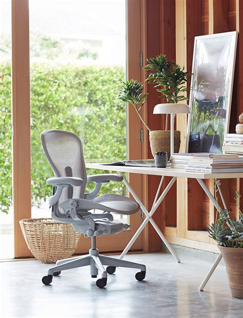 Herman Miller Aeron Chair Remastered Living Edge