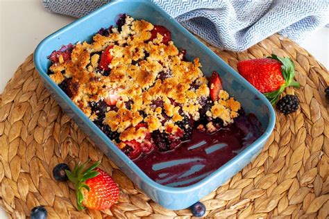 Crumble Low Carb Con Frutos Rojos Y Harina De Almendra La Cocina Sana