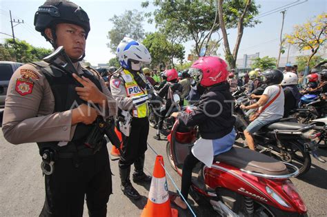 Jumlah Pelanggar Lalu Lintas Operasi Patuh Semeru Antara Foto