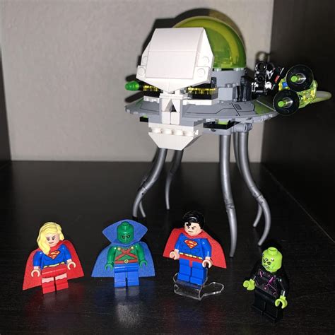 Brainiac Attack : lego