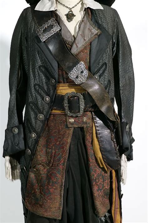 Pirate Costuming Hector Barbossa I Love The Color Palette Of His