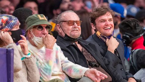 Jack Nicholson Attends Los Angeles Lakers Game — Pic – Hollywood Life