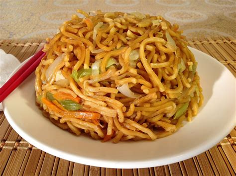 How To Make Vegetable Lo Mein Stir Fried Noodles Vegetables Vegetarian