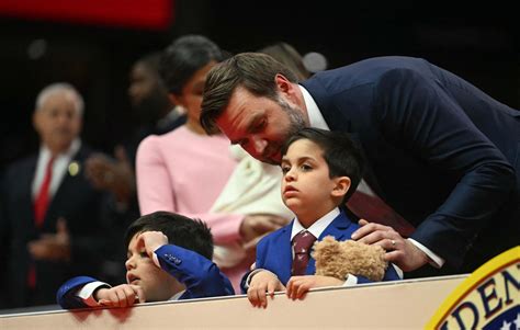 how old are jd vance's kids 5