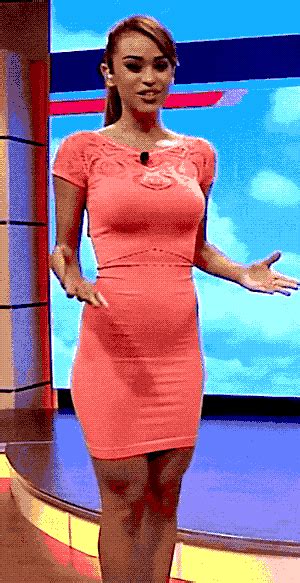 Hot Weather Girls 20 Gifs