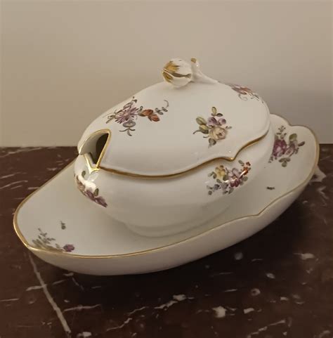 Proantic Manufacture De Boissettes Sauci Re Ou Sucrier En Porcelai