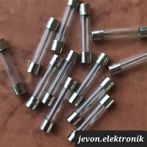 Jual Sekring Bening Kaca Fuse Besar Panjang 6x30 Mm 0 5 1 2 3 4 5 6 7 8