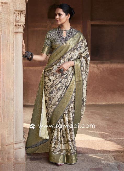 Multi Colour Ceremonial Handloom Silk Classic Saree