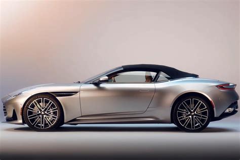 Diaporama et photos - Aston Martin dévoile la DB12 Volante, son nouveau ...