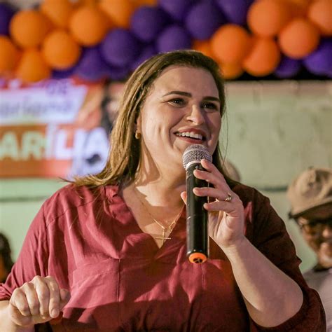 Mar Lia Arraes Cumpre Agenda Em Bras Lia Teimosa