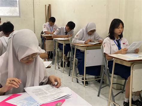 20 Contoh Soal Bahasa Indonesia SMP Kelas 9 Materi Teks Laporan