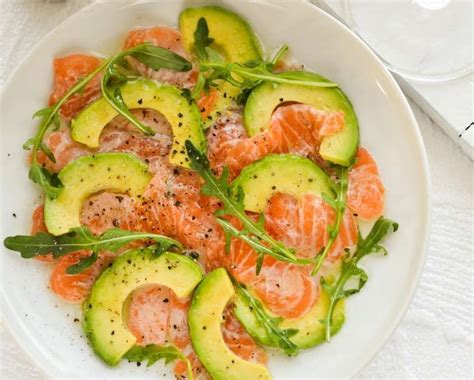 Salmone Affumicato Con Avocado In Salsa Di Soia E Lime Buttalapasta